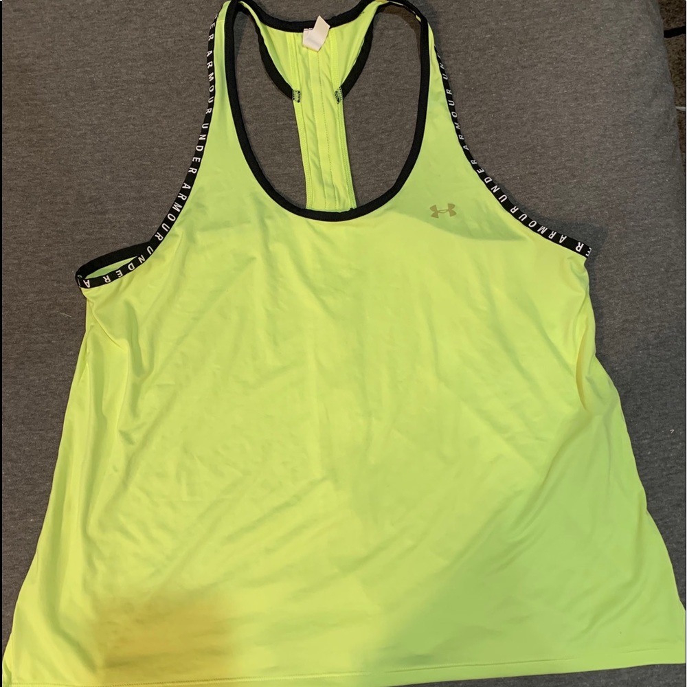 Lot of 2 Under Armour Work out tanks
